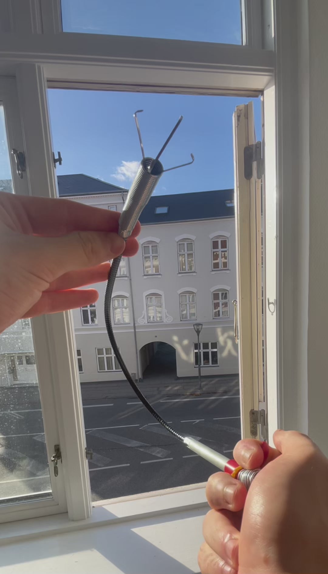 GRABBR Hair Removing Tool